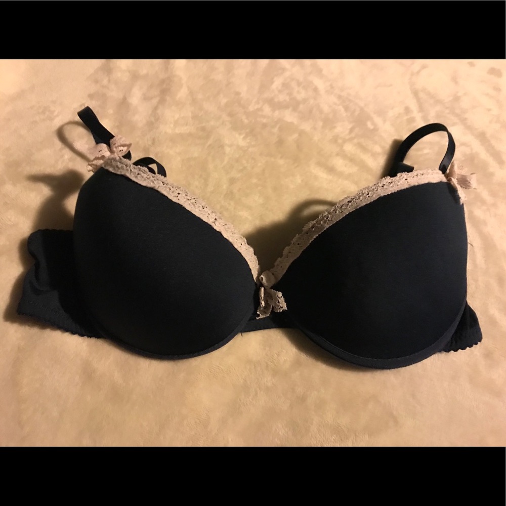 Marilyn Monroe Intimates Black and white maid bra